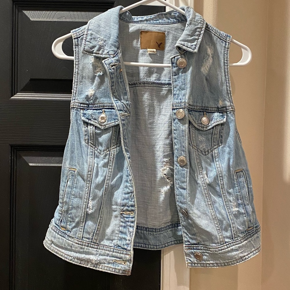 American Eagle jean vest